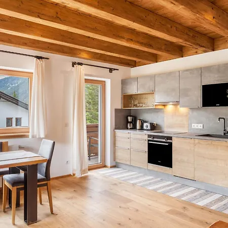 Daire Mountainlodge *