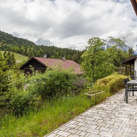 Daire Mountainlodge *